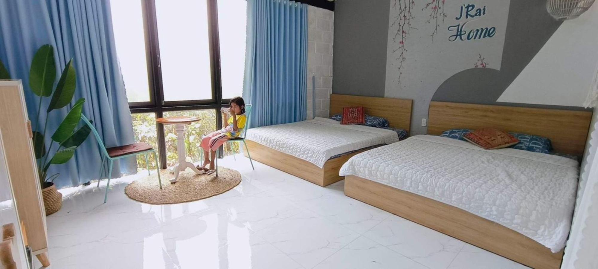 Jrai Homestay Плей Ку Екстериор снимка